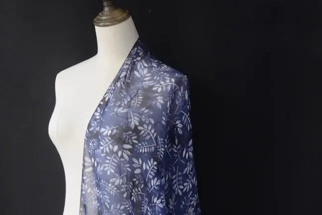 Layered silk chiffon panel and cut direction