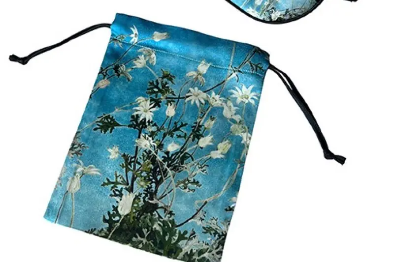 Silk or fabric pouch with ribbon packaging