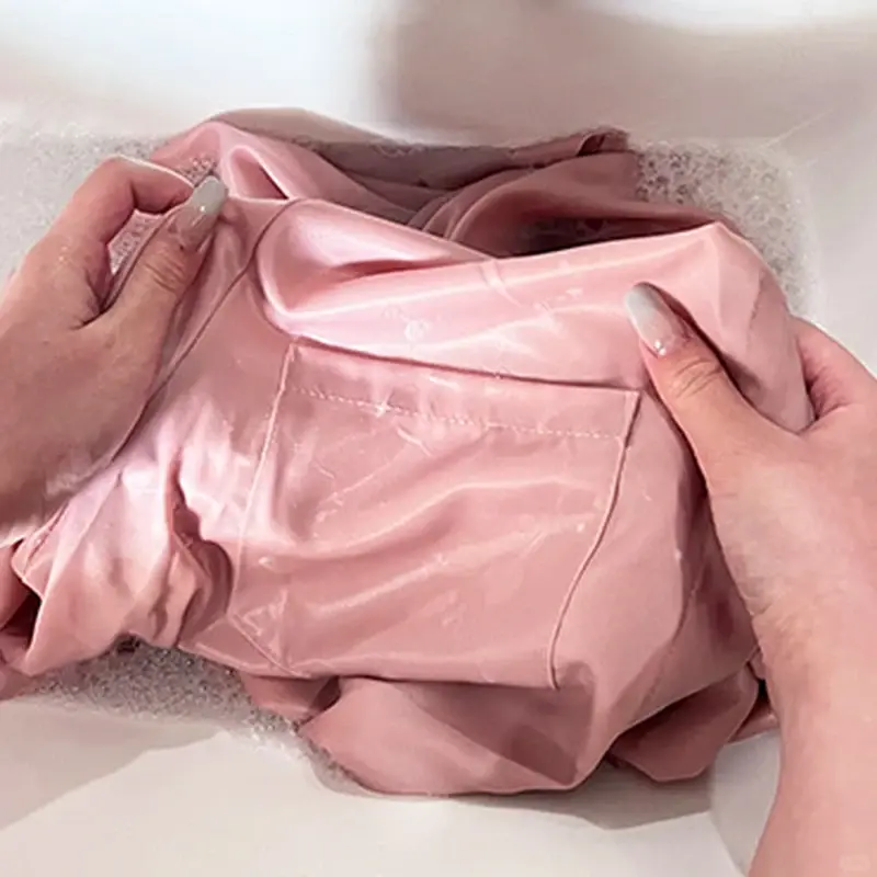 Silk care guide