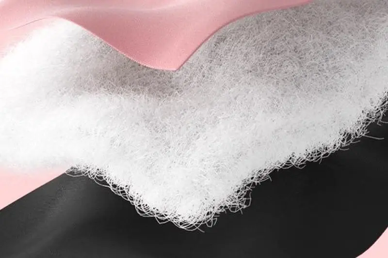 Silk sleep mask layer and filling construction