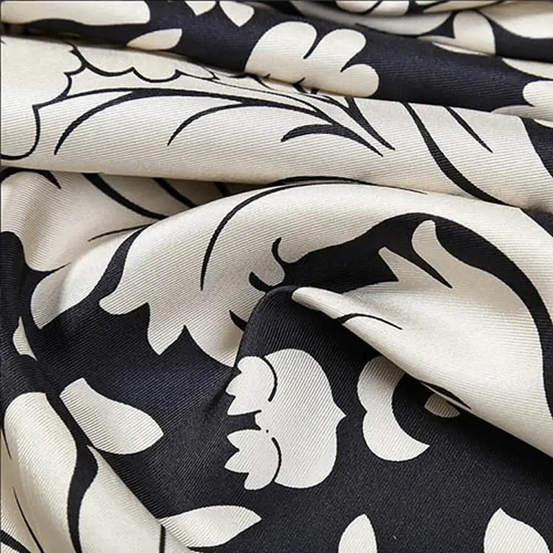 Silk twill fabric for ties