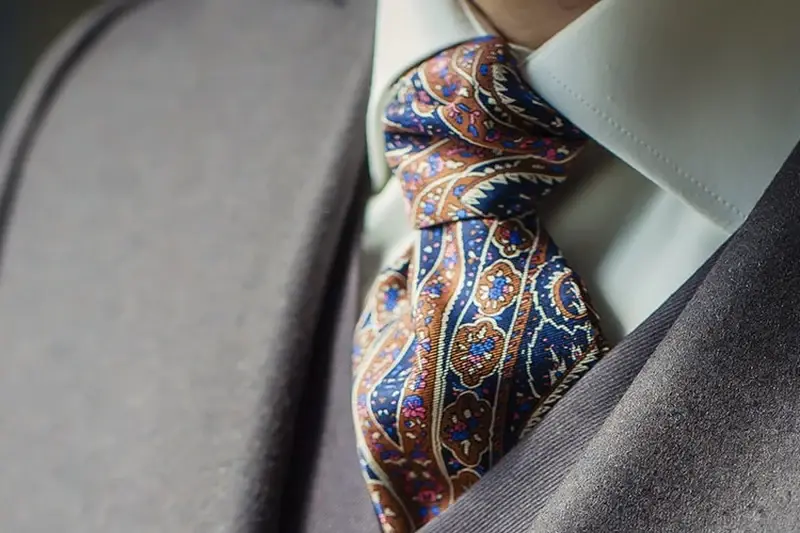 Classic silk tie width profile